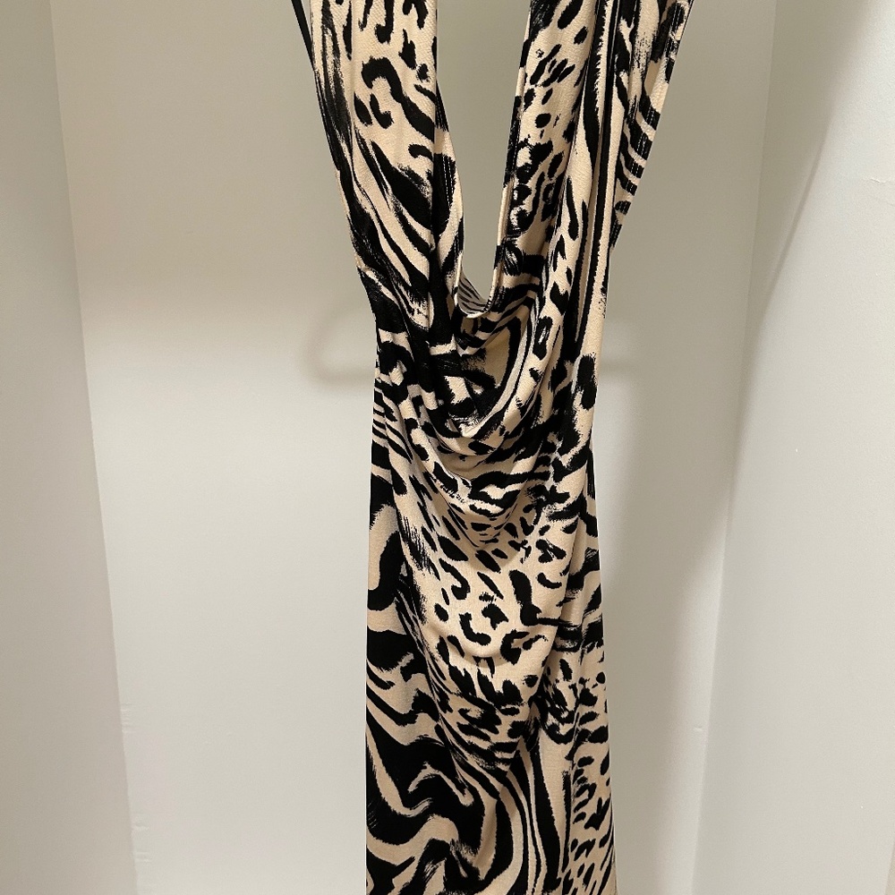 Bebe sexy backless stretchy dress